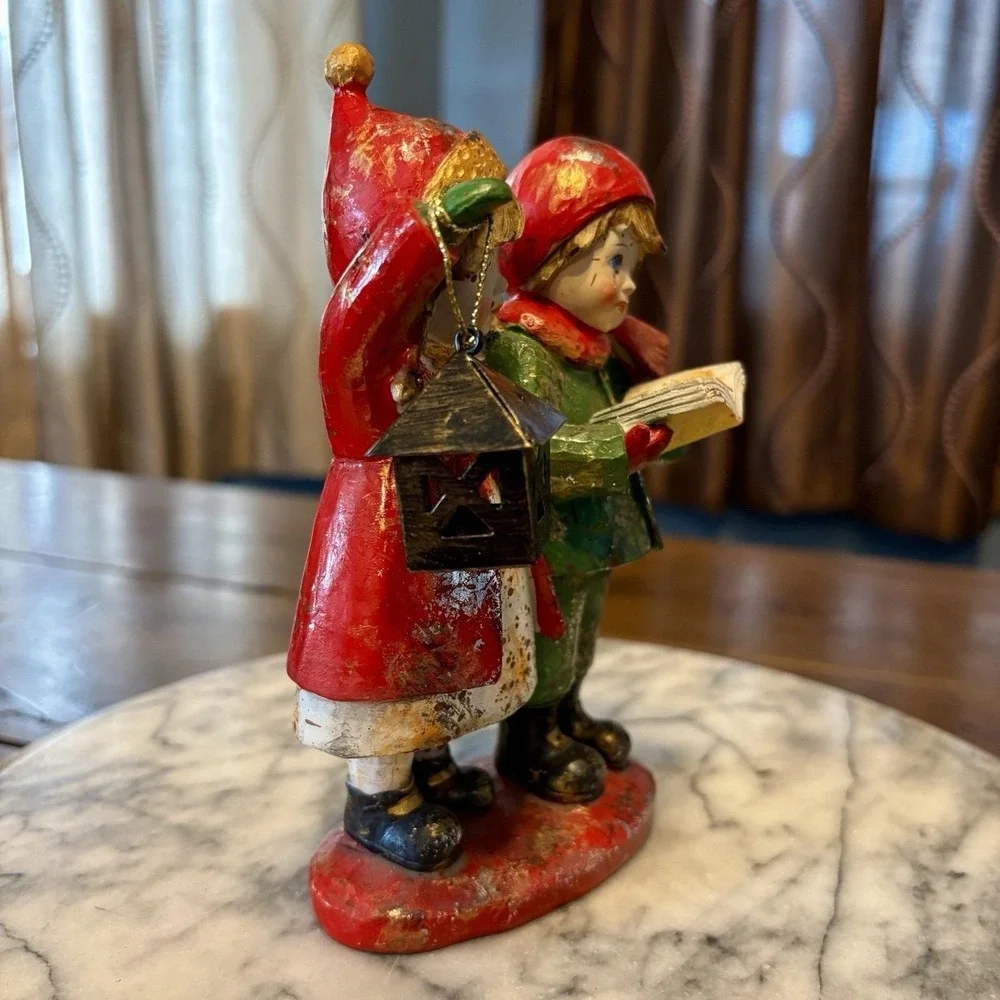 VTG‎ Christmas Caroling Figurine Children Singing Carols Lantern Charles Dickens